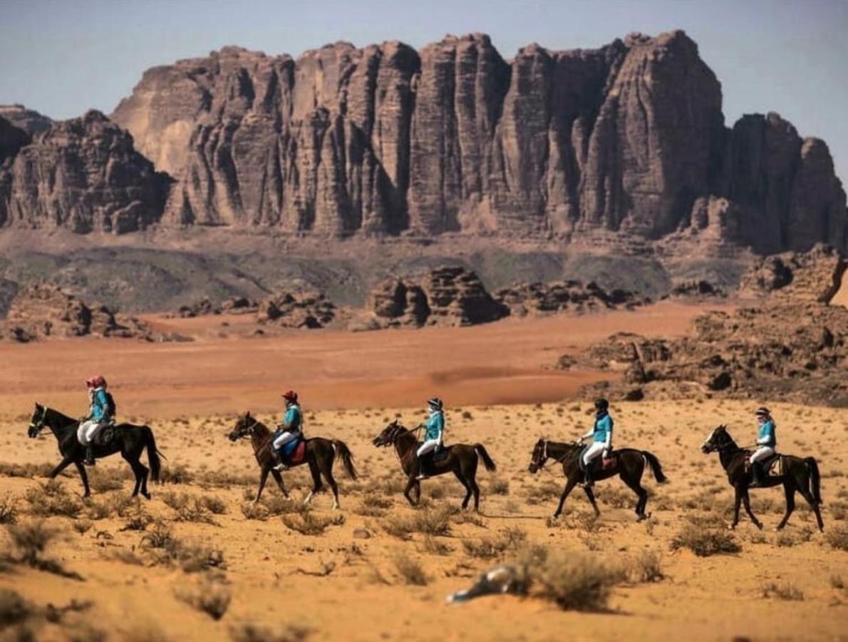 Wadi Rum Desert Camp ภายนอก รูปภาพ